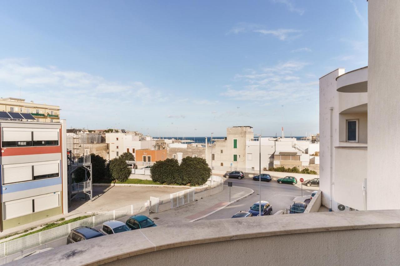 Aparthotel Le Marine Bisceglie Extérieur photo