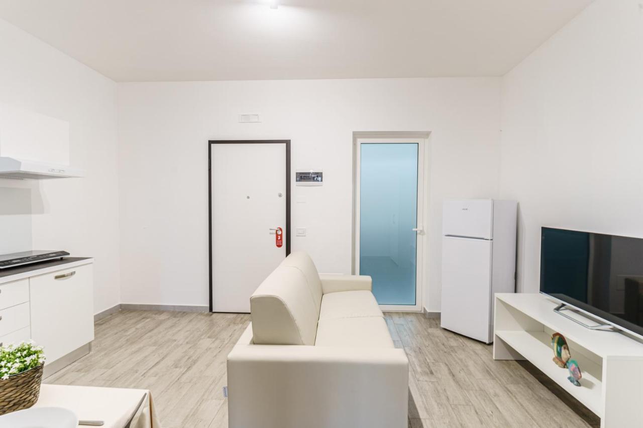 Aparthotel Le Marine Bisceglie Extérieur photo