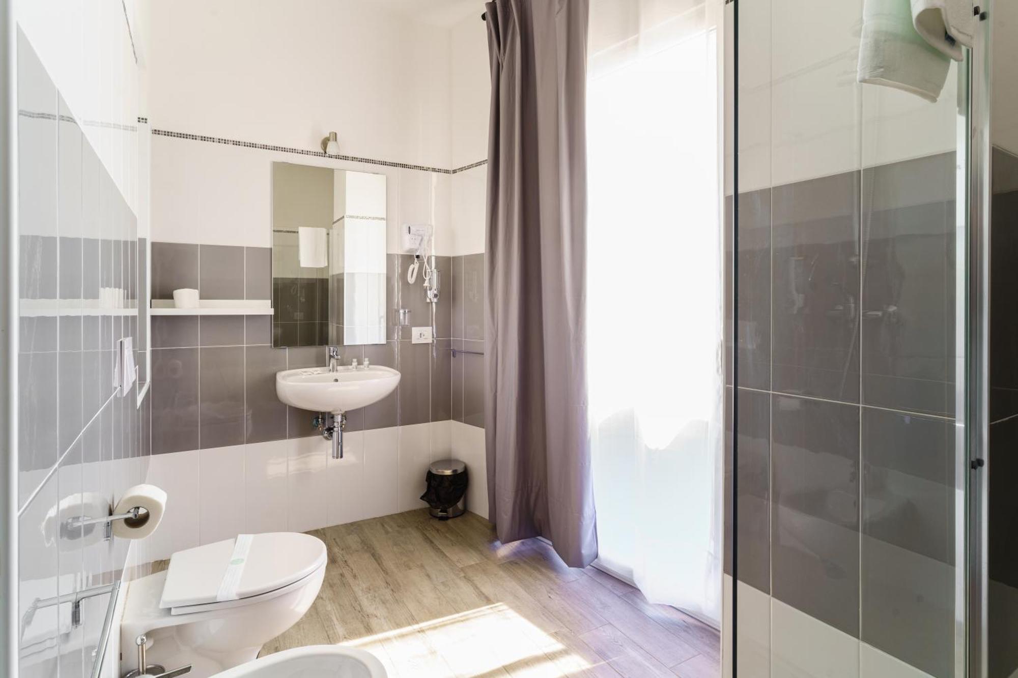 Aparthotel Le Marine Bisceglie Extérieur photo