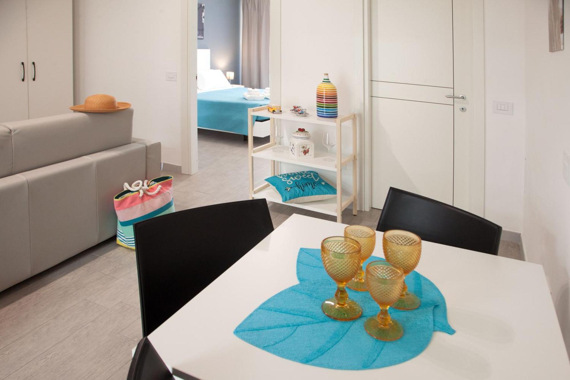 Aparthotel Le Marine Bisceglie Extérieur photo